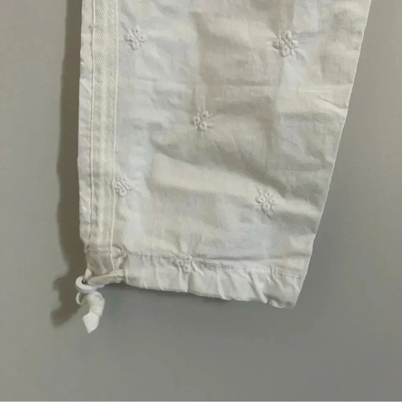 Anthropologie Sanctuary  White Terrain Cropped Cargo Utility Pant Eyelet Detail - Picture 8 of 16